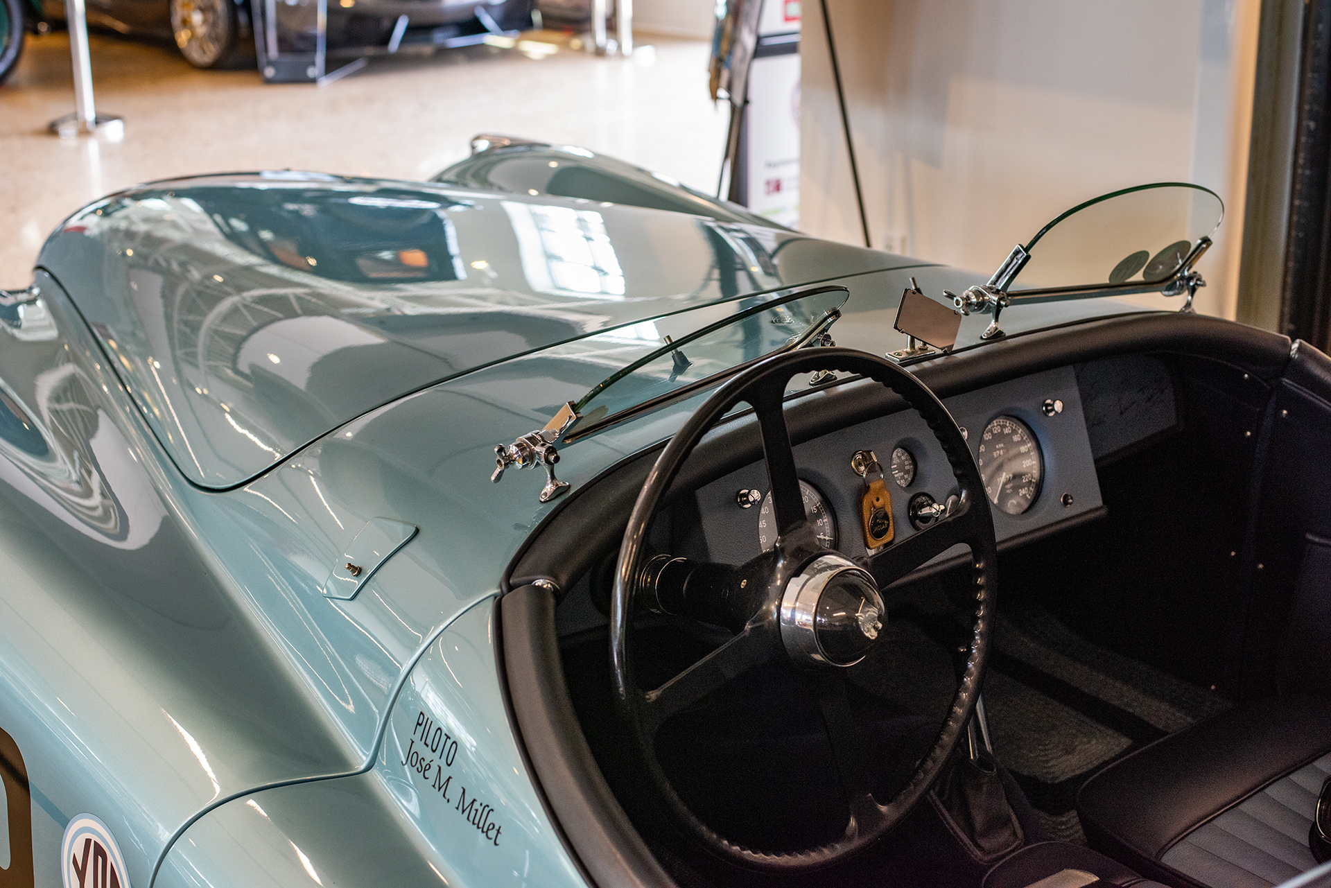 Argentine XK 120